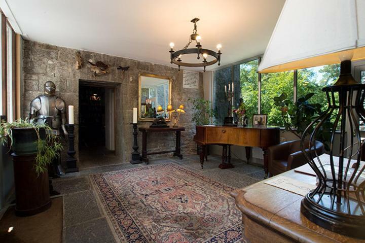Ross Castle B&B Oldcastle Esterno foto